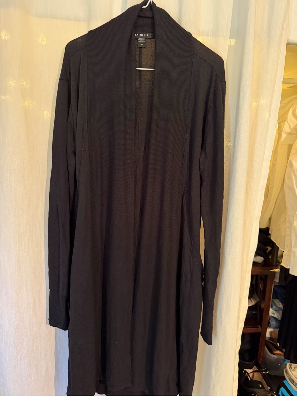 Athleta Pranayama Restore Long Wrap Black